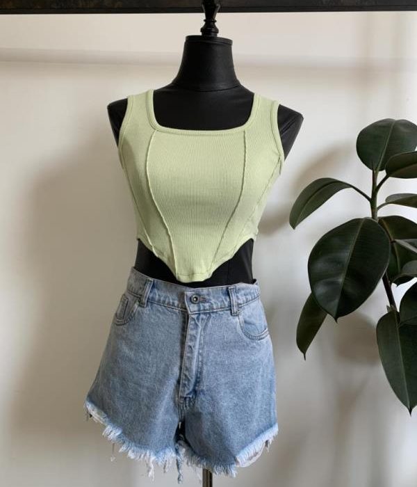 کراپ رگه دوزی پایین مثلثی