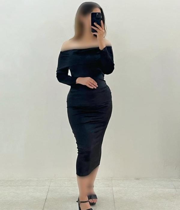 ماکسی مخمل یقه قایقی ساده