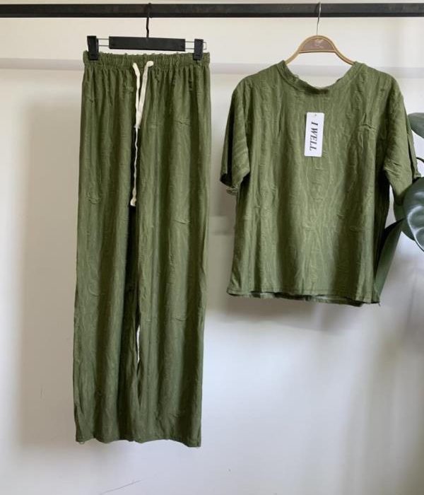 ست بلوزوشلوارساده تمام زاپدار